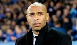 亨利直播爆料事件视频播放,事件视频引发热议，真相究竟如何？