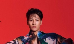 肖战圈内爆料王嘉尔,揭秘明星不为人知的一面