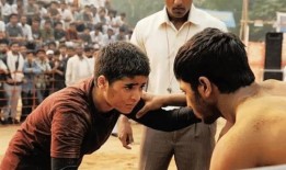 摔跤吧爸爸免费在线观看,燃情励志，父女情深！